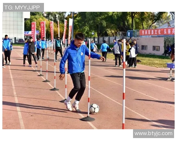 吴娜独家解析足球技巧与战术分享助你提升球技与观赛体验 吴娜独家解析足球技巧与战术分享助你提升球技与观赛体验