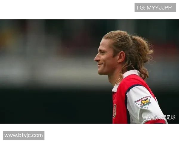 回顾历史足球巨星那些年他们的辉煌与传奇故事