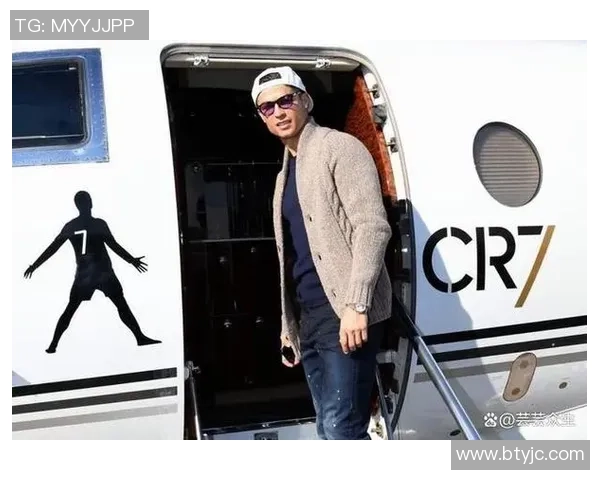 足球明星乘坐的私人飞机发生爆炸事故引发全球震惊与关注