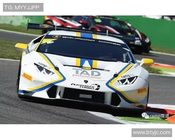 重庆足球队以56分领跑世界锦标赛积分榜展现强大实力 重庆足球队以56分领跑世界锦标赛积分榜展现强大实力